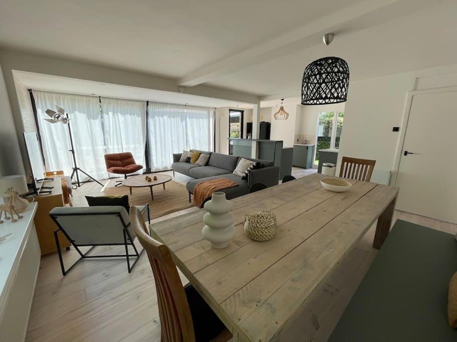Modern Beach House For 12 Pers! With Jacuzzi Julianadorp Exteriér fotografie